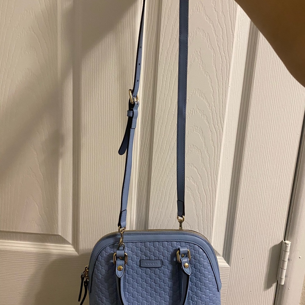 Authentic Blue Gucci handbag - Picture 4 of 7